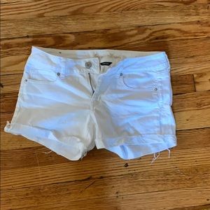 American Eagle Outfitters white shorts